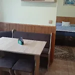 Guest House Vila Frydstejn Πανσιόν 3*