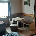 Guest House Vila Frydstejn Πανσιόν