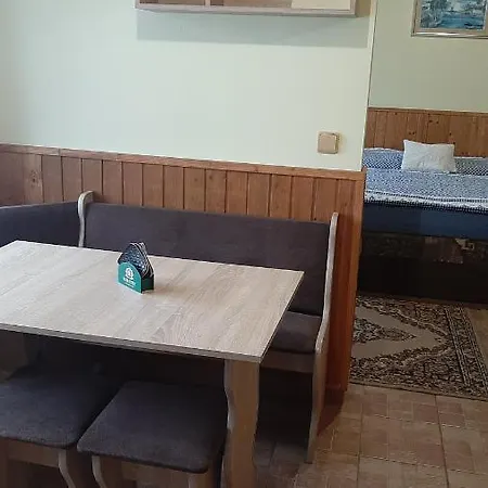 Guest House Vila Frydstejn 게스트하우스 3*